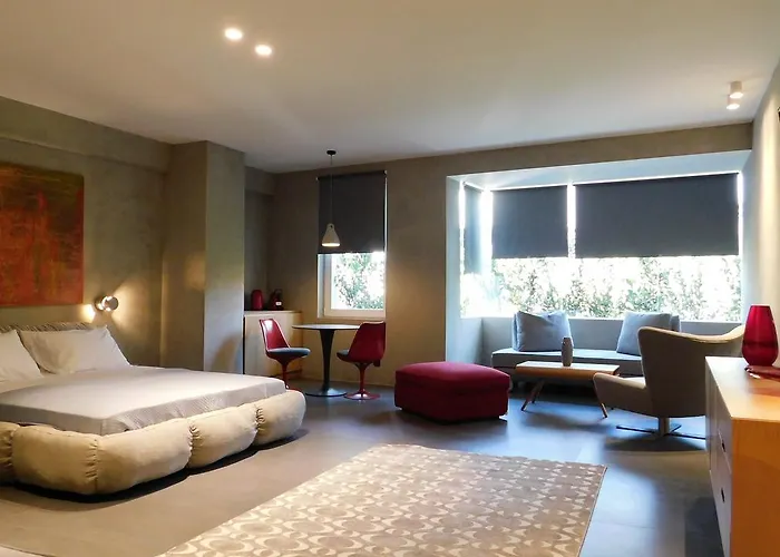 101 Adrianou Apartments